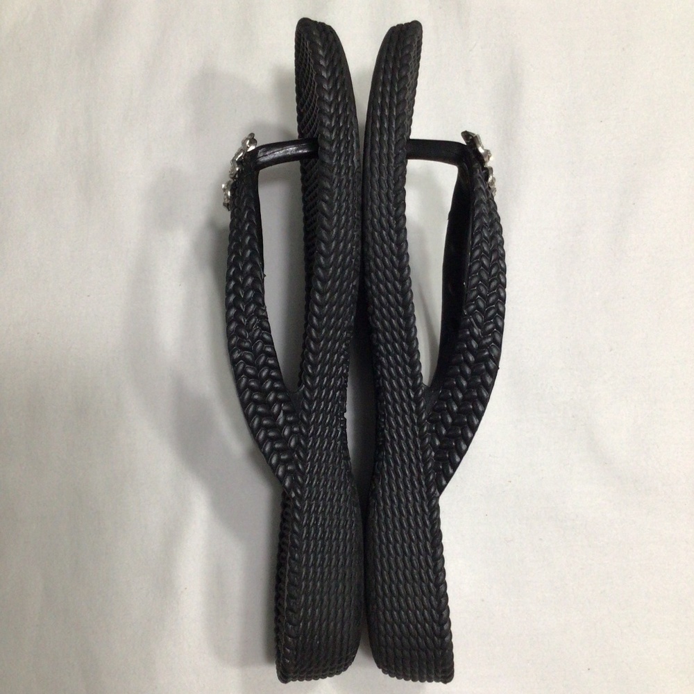 Flip Flops 🩴 - Picture 6 of 13